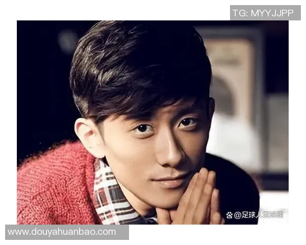 张一山偏爱哪位足球明星揭秘 他与偶像球员背后的故事 张一山偏爱哪位足球明星揭秘 他与偶像球员背后的故事