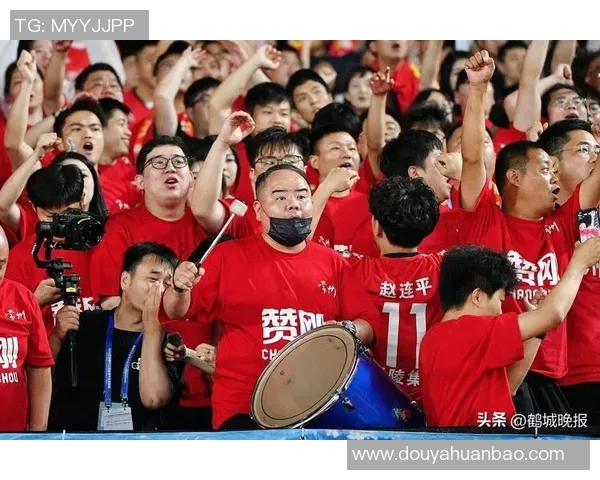 中国球迷最喜爱的足球明星盘点 他们的影响力与成就如何征服球迷心灵 中国球迷最喜爱的足球明星盘点 他们的影响力与成就如何征服球迷心灵