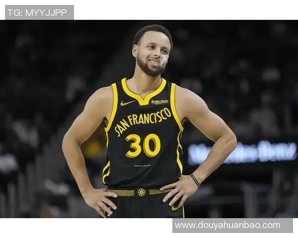 篮球巨星眼中的足球世界:跨界运动员如何看待这项全球最受欢迎的运动